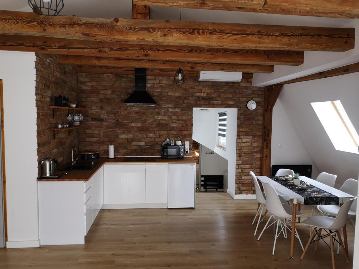 미엥지즈드로예 Apartament Attic 아파트 외부 사진