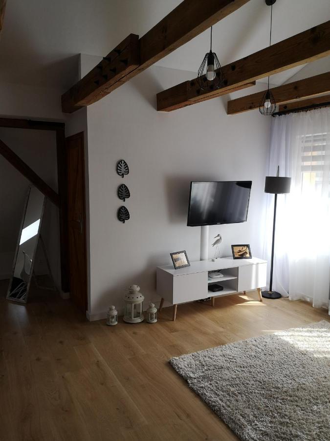 미엥지즈드로예 Apartament Attic 아파트 외부 사진